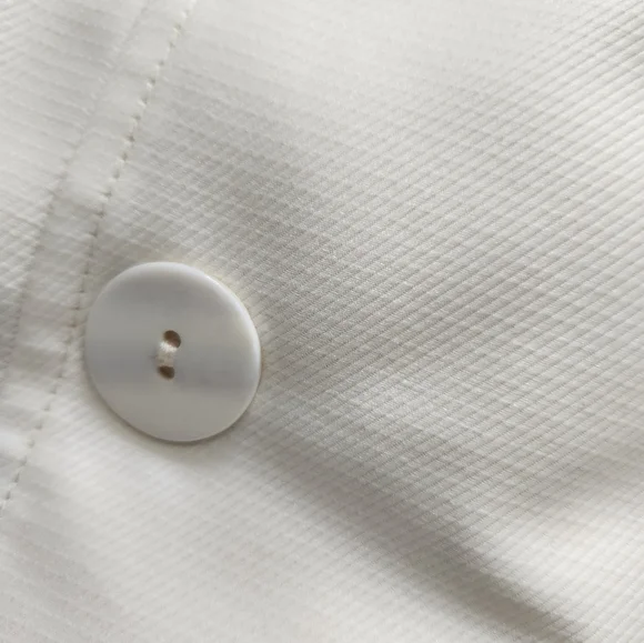 Cream trench coat - Picture 6 of 7